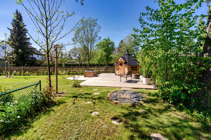 Ca. 400 m² großer Garten