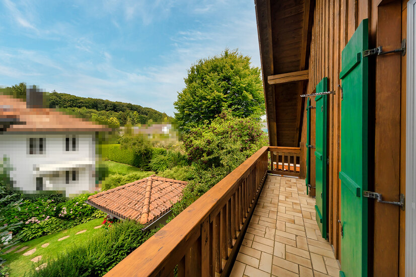 Seitlicher Balkon
