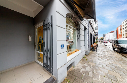 Schwabing - Lauflage -Ladenfläche in beg...