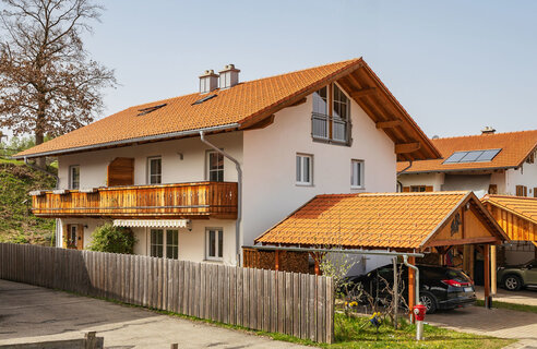 Nähe Tegernsee / Bad Tölz:  Modernes Hau...