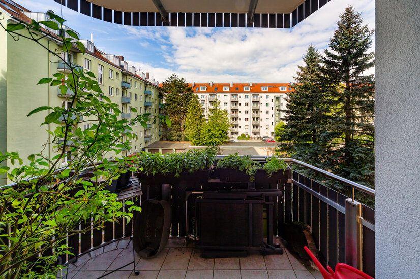 Ruhiger Balkon
